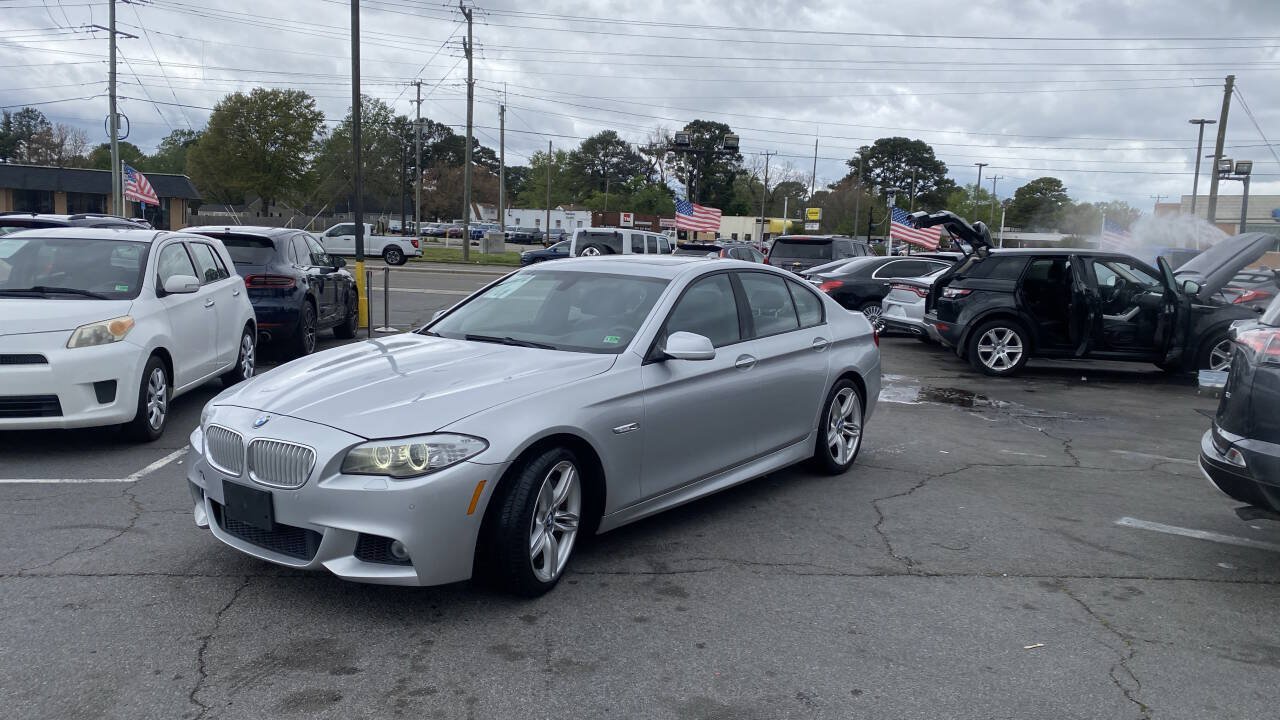 Used 2013 BMW 550i Sedan RWD image 12