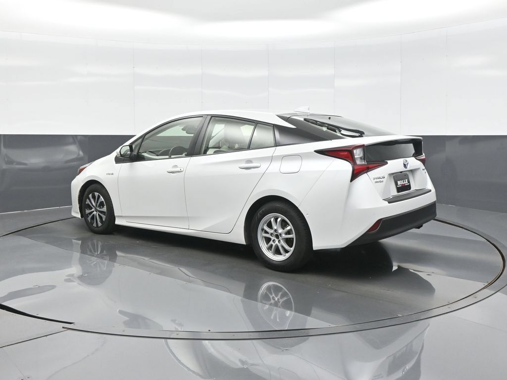 Certified 2022 Toyota Prius XLE w/ Advanced Technology Package AWD/4WD image 5