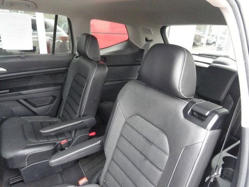 Used 2021 Volkswagen Atlas SEL Premium AWD/4WD image 16