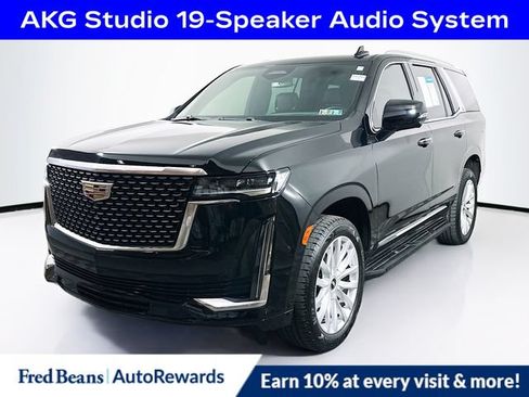 Used 2021 Cadillac Escalade Luxury AWD/4WD image 3