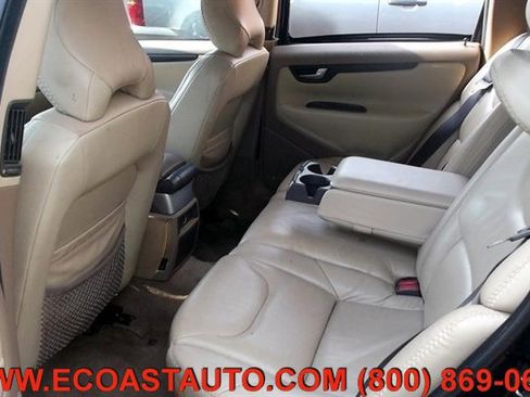 Used 2001 Volvo V70 Cross Country image 6