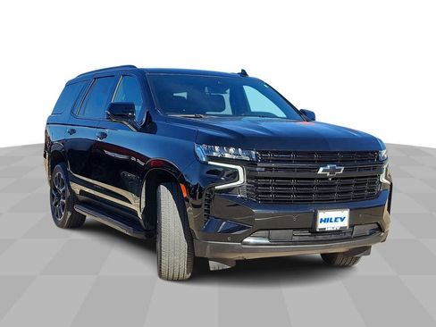 Used 2024 Chevrolet Tahoe RST w/ Luxury Package image 2