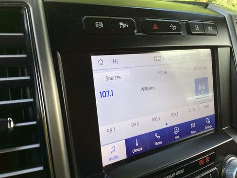 Used 2021 Ford F350 Platinum image 15