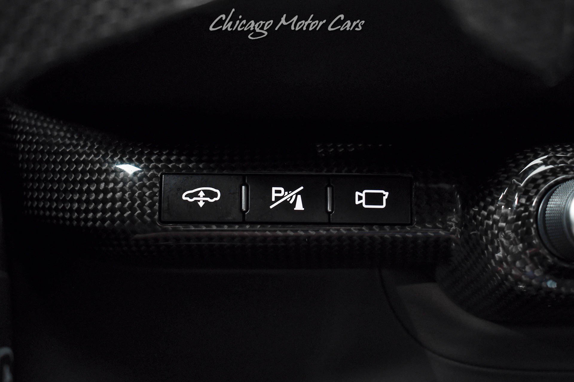 Used 2019 Ferrari 812 Superfast RWD image 16