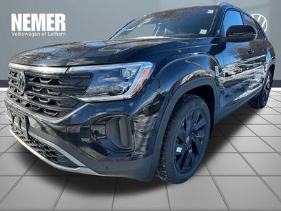 New 2026 Volkswagen Atlas Cross Sport SE