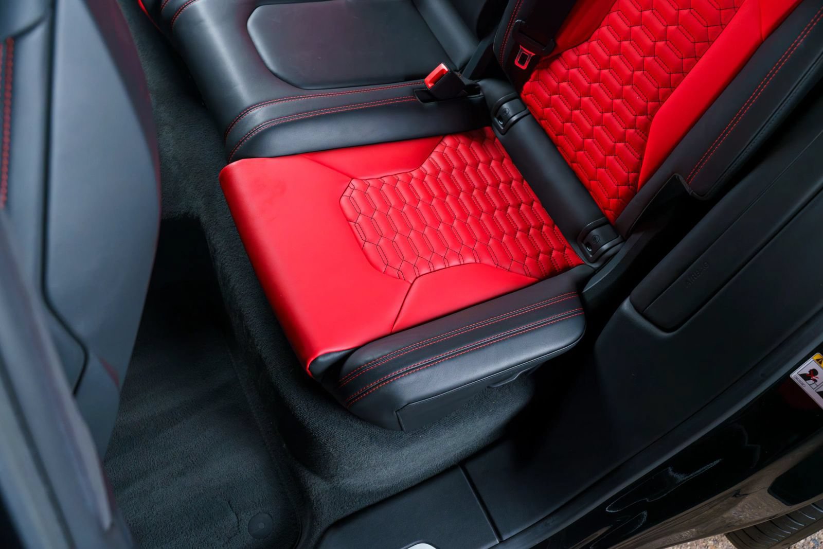 Used 2021 Lamborghini Urus AWD/4WD image 88