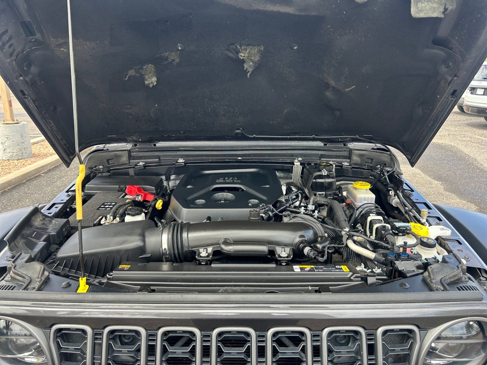 Used 2025 Jeep Wrangler Unlimited Rubicon AWD/4WD image 21
