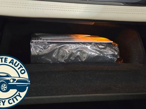 Used 2022 Subaru Legacy Limited XT w/ Popular Package #2 image 16