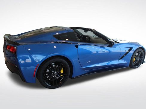 Used 2016 Chevrolet Corvette Stingray Coupe w/ 2LT Preferred Equipment Group RWD image 2