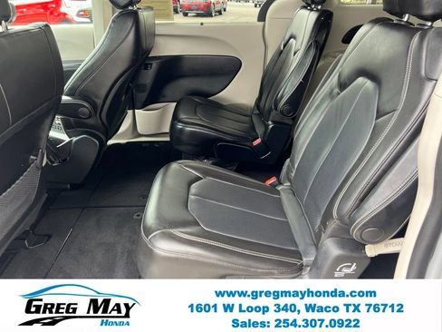 Used 2021 Chrysler Voyager Lxi FWD image 15