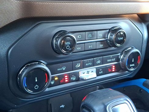 Certified 2022 Ford Bronco Outer Banks image 18