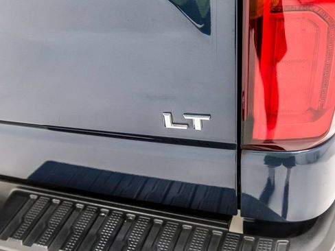 Used 2019 Chevrolet Silverado 1500 LT Trail Boss AWD/4WD image 7