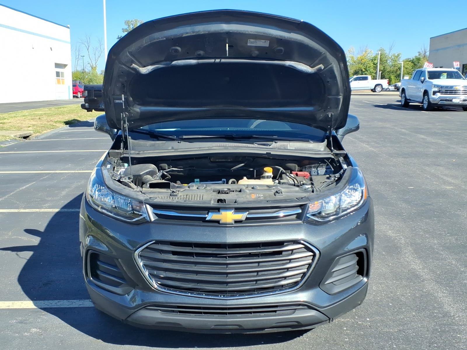 Used 2020 Chevrolet Trax LS w/ Tint and Cruise Package FWD image 30