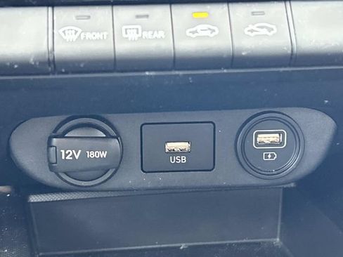 Certified 2023 Hyundai Elantra SEL FWD image 25