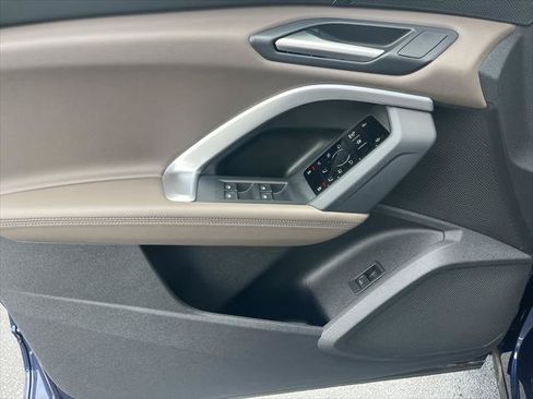 Certified 2025 Audi Q5 Prestige AWD/4WD image 12