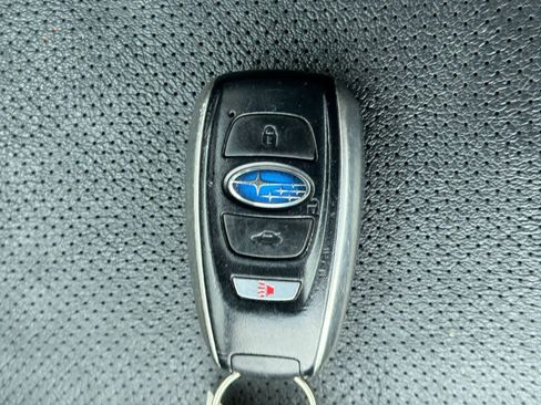 Used 2020 Subaru Outback Limited image 39