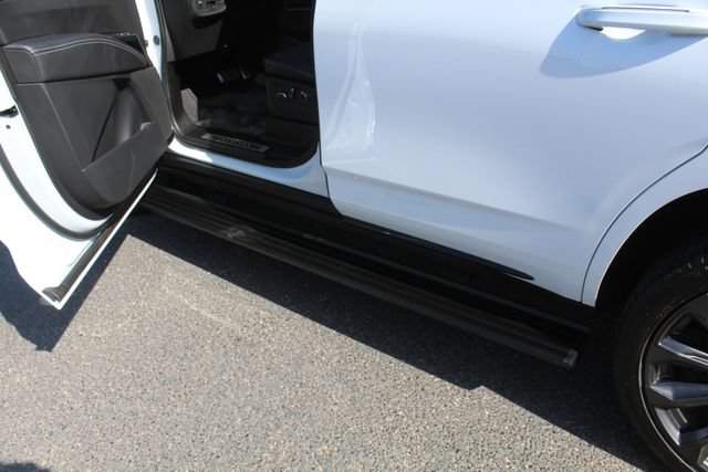 Used 2026 Cadillac Escalade V AWD/4WD image 12