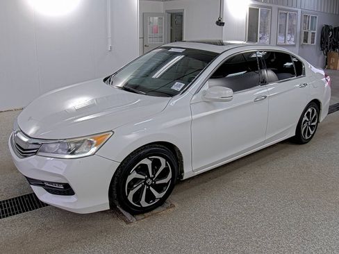 Used 2017 Honda Accord EX-L image 1