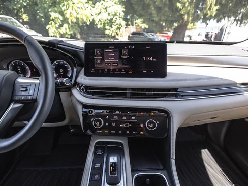 Used 2024 INFINITI QX60 Luxe AWD/4WD image 28