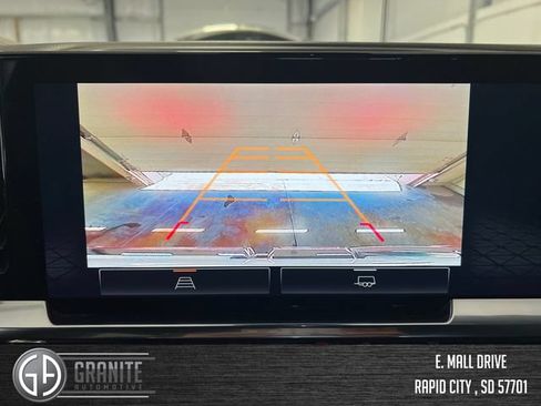 Used 2024 GMC Sierra 1500 Elevation w/ X31 Off-Road Package AWD/4WD image 15