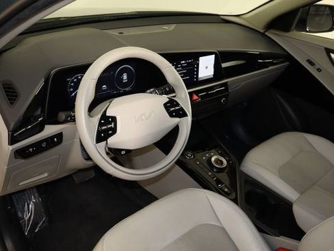 Used 2023 Kia Niro Wind FWD image 27
