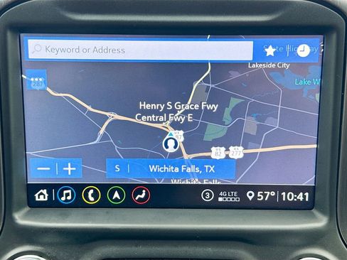 Used 2020 GMC Sierra 1500 AT4 w/ AT4 Premium Package image 16