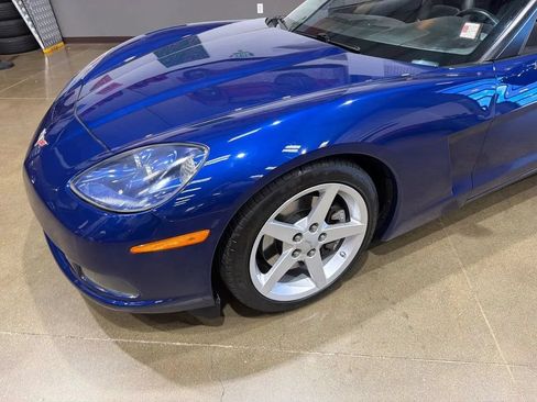 Used 2006 Chevrolet Corvette Coupe RWD image 89