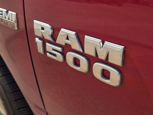 Used 2014 RAM 1500 Lone Star RWD image 24