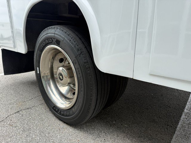 Used 2019 Ford F550 4x4 Crew Cab Super Duty image 15