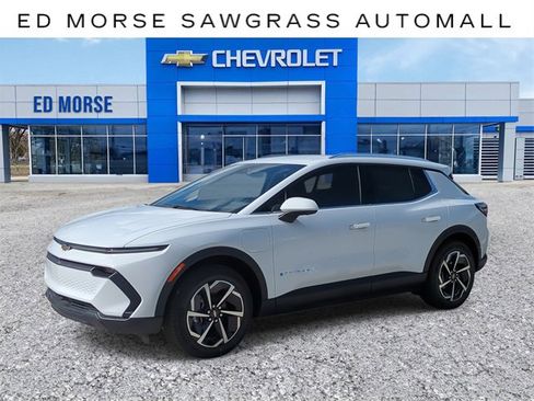 New 2026 Chevrolet Equinox EV LT image 1