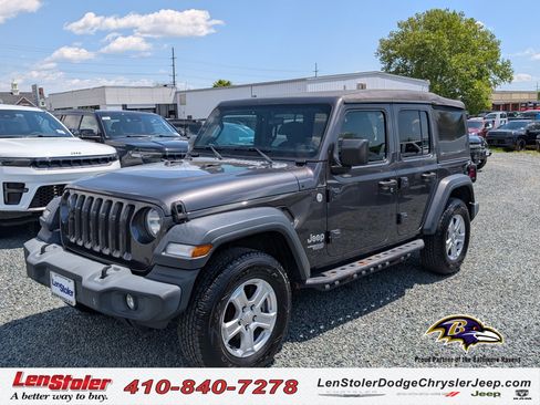 Used 2019 Jeep Wrangler Unlimited Sport S AWD/4WD image 1
