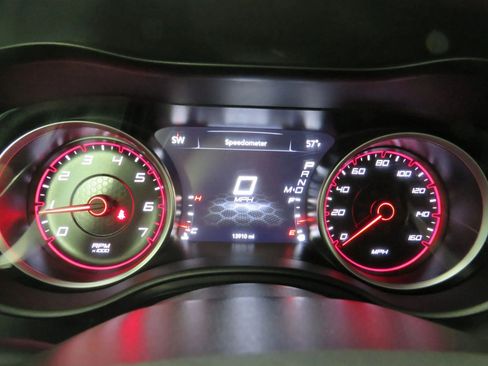 Used 2020 Dodge Charger R/T image 14