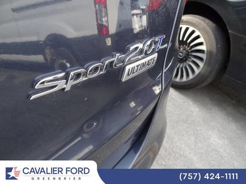 Used 2017 Hyundai Santa Fe Sport FWD image 6