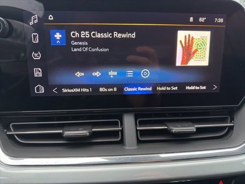 Used 2026 Chevrolet Trax LT w/ Driver Confidence Package image 12