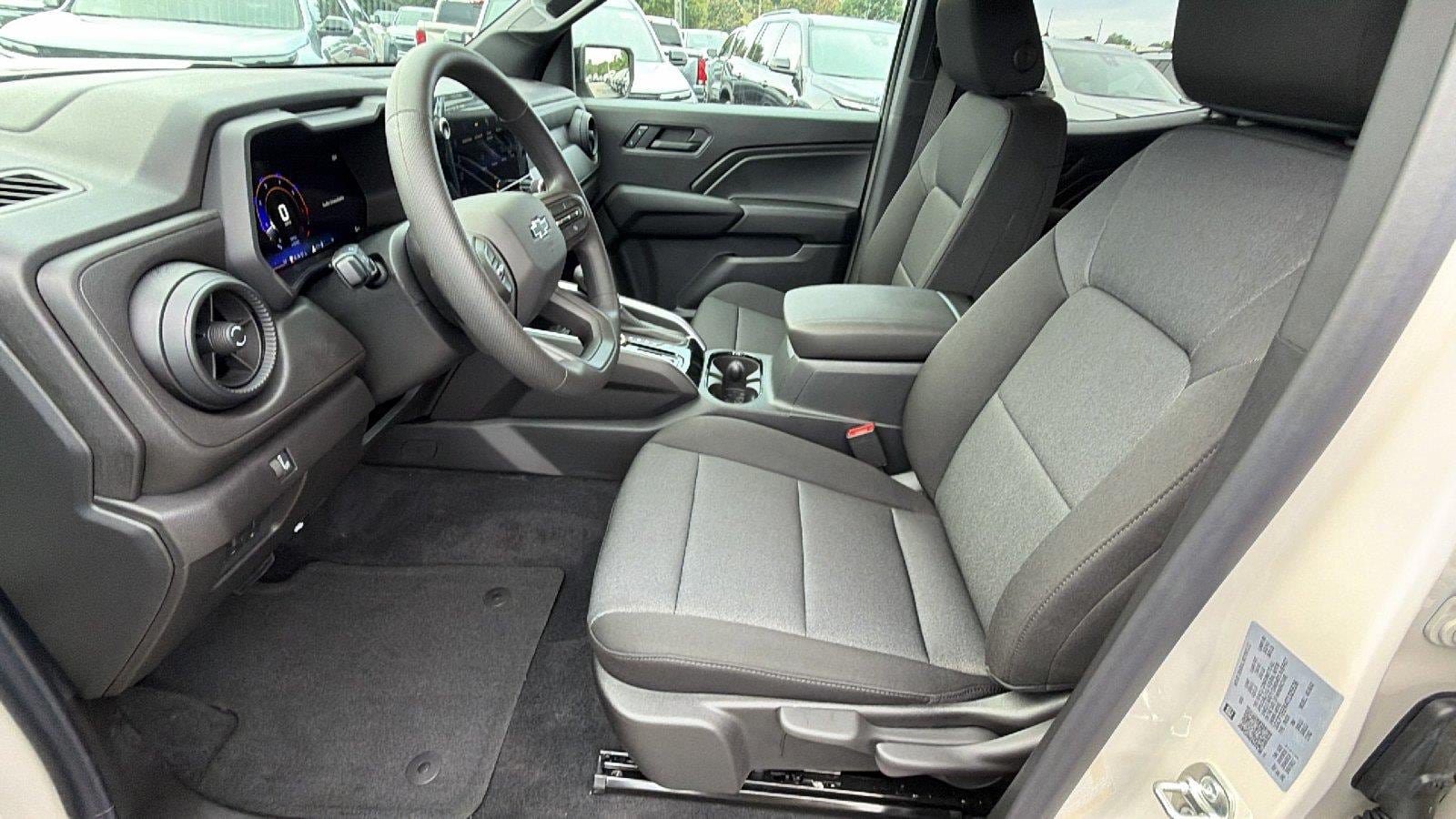 New 2026 Chevrolet Colorado Trail Boss AWD/4WD image 16