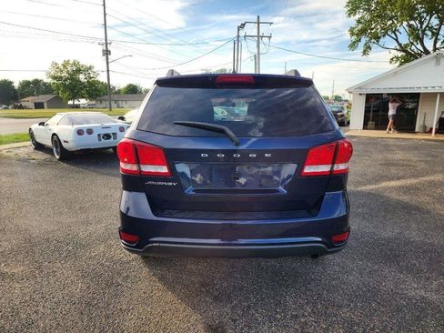 Used 2019 Dodge Journey SE FWD image 6