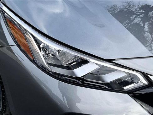 Used 2023 Nissan Sentra SV w/ SV Premium Package image 27