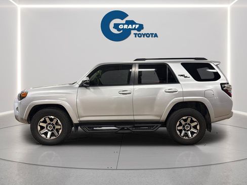Used 2021 Toyota 4Runner TRD Off-Road Premium w/ Moonroof Package AWD/4WD image 3
