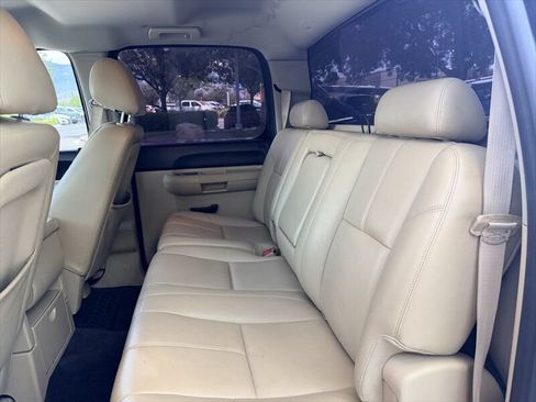 Used 2011 GMC Sierra 1500 SLE w/ Power Tech Package AWD/4WD image 15