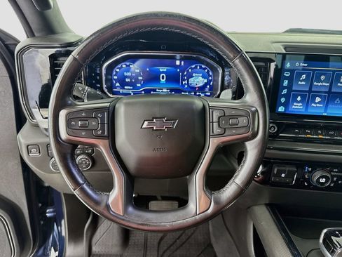 Used 2022 Chevrolet Silverado 1500 ZR2 w/ Technology Package AWD/4WD image 13