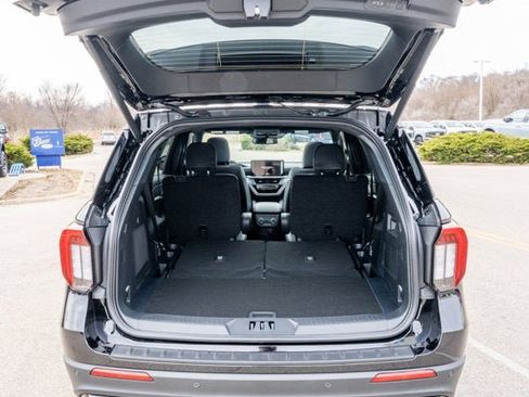 New 2026 Ford Explorer ST image 8