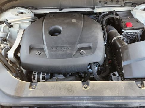 Used 2019 Volvo XC60 T5 R-Design w/ Protection Package Premier FWD image 33