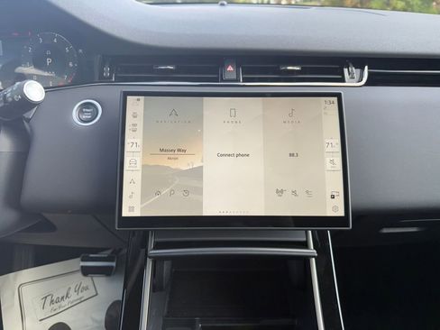 New 2025 Land Rover Range Rover Evoque Dynamic SE image 23