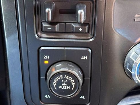 Used 2021 Ford F150 Lariat w/ Equipment Group 502A High AWD/4WD image 27