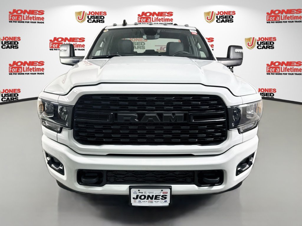 Used 2024 RAM 2500 Big Horn w/ Night Edition AWD/4WD image 12