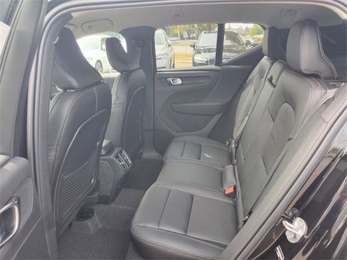 New 2026 Volvo XC40 B5 Core w/ Climate Package image 26