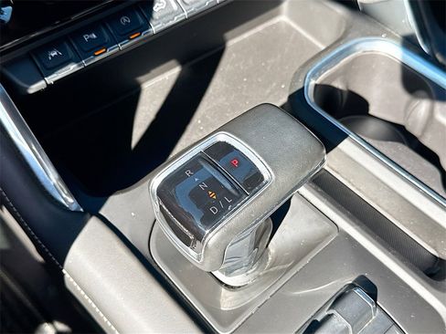 Used 2023 GMC Sierra 1500 Denali Ultimate image 17