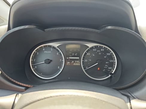 Used 2025 Nissan Versa S w/ Trunk Package FWD image 19