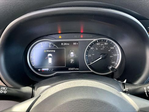 Certified 2020 Nissan Kicks SV FWD image 25