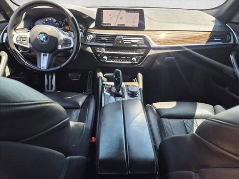 Used 2019 BMW M550i xDrive AWD/4WD image 17